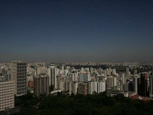 Semana termina com baixa umidade do ar em grande parte do País