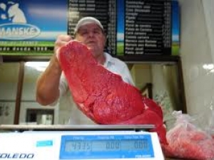 Preços de carne suína em alta nos frigoríficos aves e bovinos estáveis